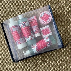 Olivia Grace Vanilla Almond Bath Set New Lotion Soap Body Butter